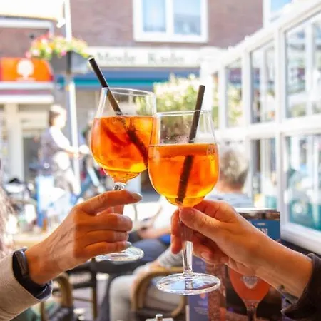 Four Seasons Voorstraat *