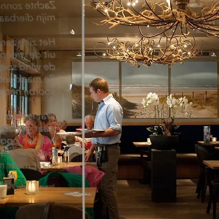 Four Seasons Voorstraat * Egmond aan Zee