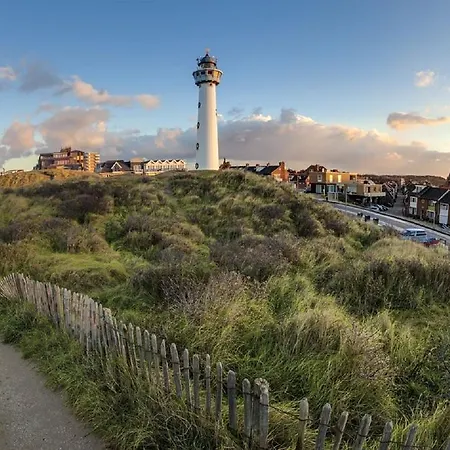 Four Seasons Voorstraat *