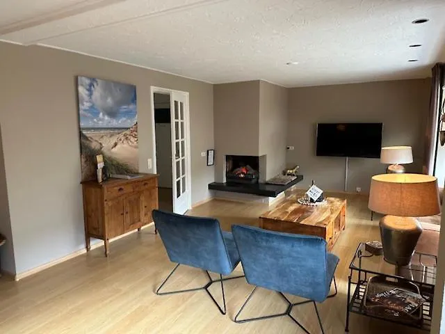 Four Seasons Voorstraat