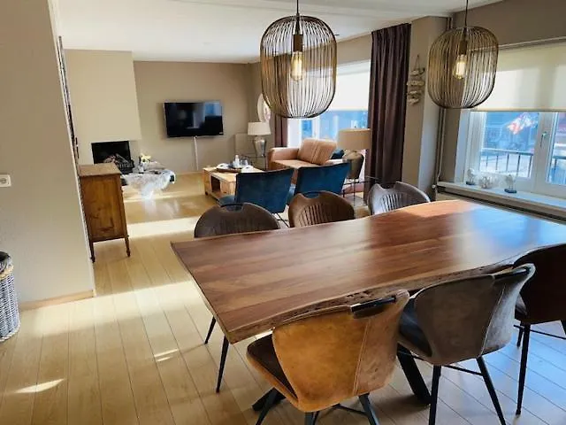 Four Seasons Voorstraat Lägenhet *