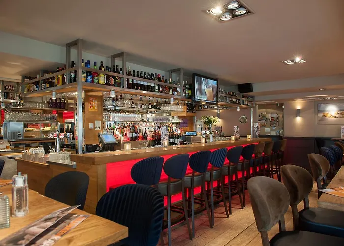 Four Seasons Voorstraat Egmond aan Zee