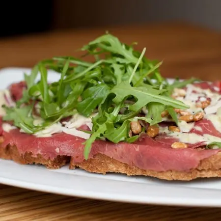 Four Seasons Voorstraat אגמונד אן זי