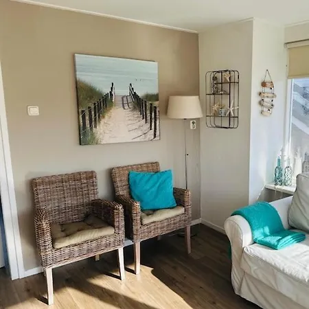 Four Seasons Voorstraat