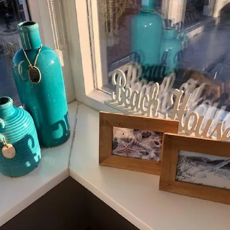 Four Seasons Voorstraat Egmond aan Zee