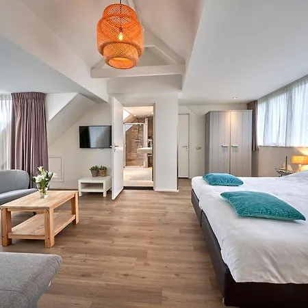 Διαμέρισμα Four Seasons Voorstraat